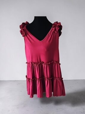Nwot Cute Floweg  Ruffled  Maroonish Red Summer Top Size M